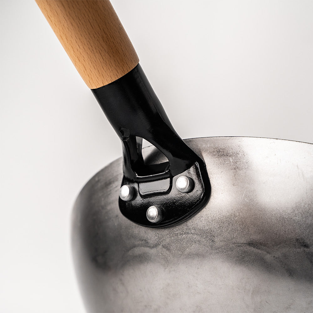 WOK ze stali węglowej - oryginalny ręcznie kuty - 32 cm