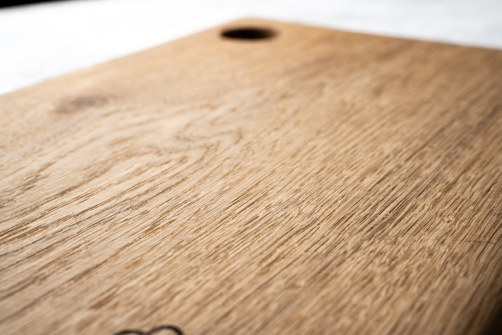 Jak zabezpieczyć i konserwować drewnianą deskę do krojenia